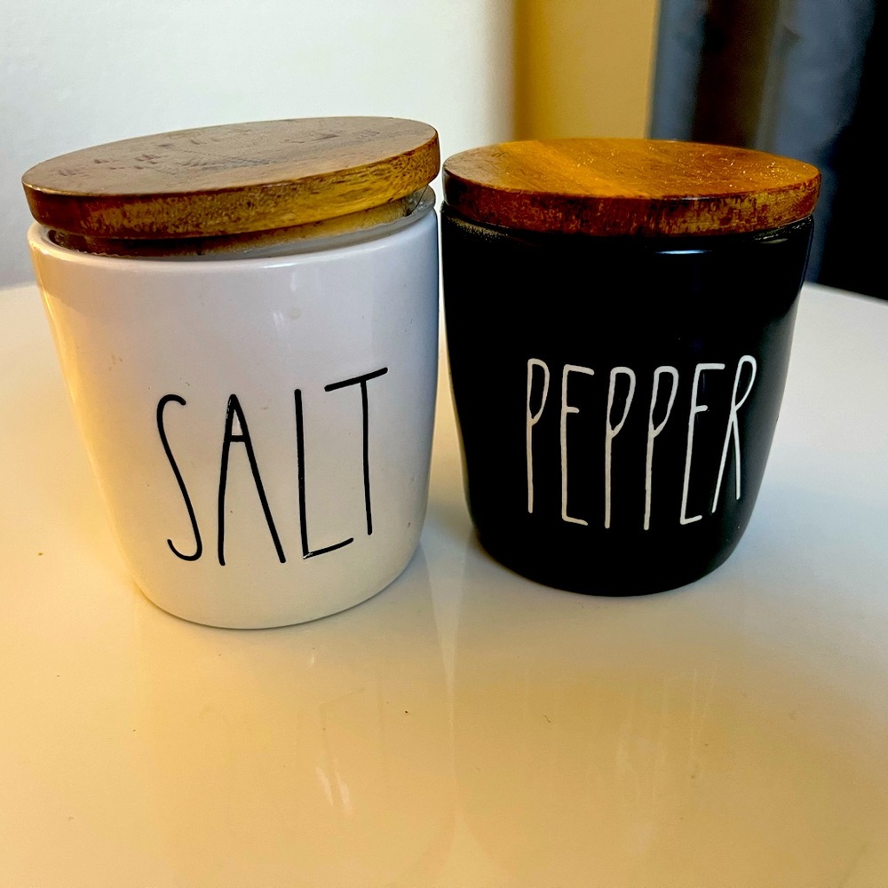 Rae Dunn White and Black Spice Jars with Wooden Lids